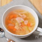 野菜たっぷりの和だしコンソメスープ