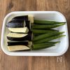 レンジで簡単！《なすとオクラのわさび風味煮浸し》の工程1