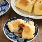 『筑前煮入りもち巾着』（おせちリメイク）