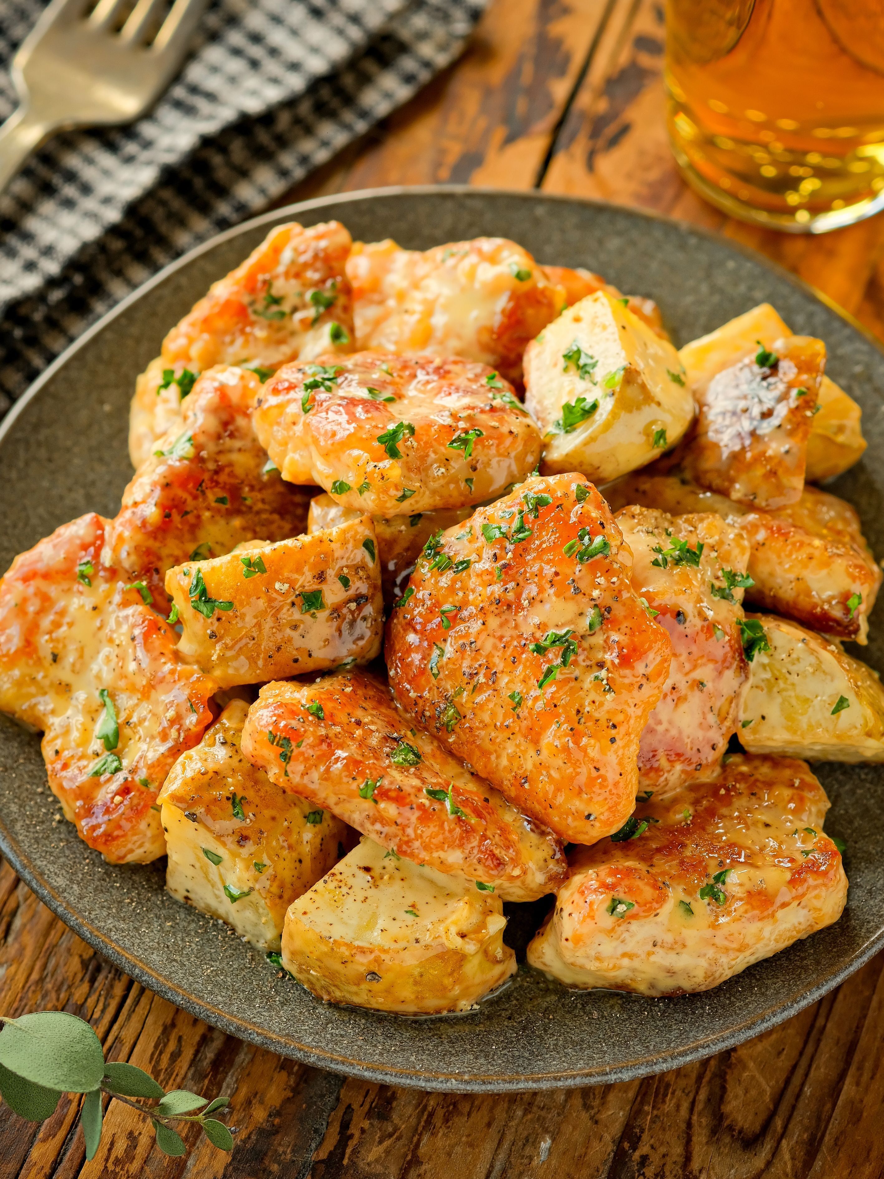 むね肉と新じゃがのマヨダレがらめ