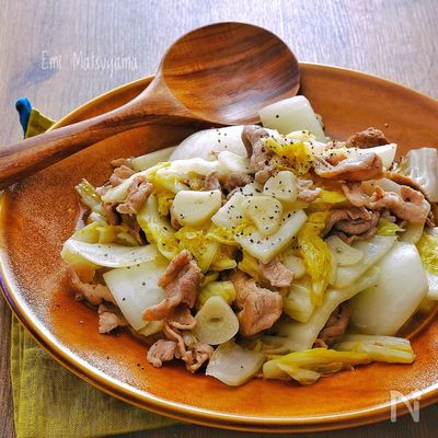 豚肉と白菜のにんにく炒め