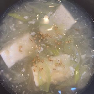 くだもの大好き🧡の作ってみた!投稿(【崩し豆腐のとろみ焼きネギ塩スープ】ほっこり優しい♬︎)