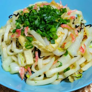 ヴェルの作ってみた!投稿(【白菜と塩昆布のこくうま焼うどん】)