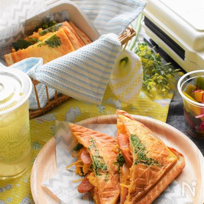 ナポリタンの卵ホットサンド〜菜の花咲く春色〜