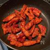 焼いてタレをからめるだけ♪「鶏むねヤンニョムチキン」の工程3