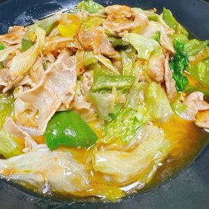 naoの作ってみた!投稿(レタスで【回鍋肉】キャベツより簡単で美味しい！)