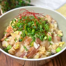 【ネギ塩豚バラ丼】簡単10分で家族も大満足！
