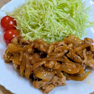 まゆのの作ってみた!投稿(簡単10分☆豚こまのハンバーグ炒め。)