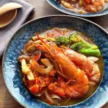 【ブイヤベース風スープ】魚介と野菜たっぷりで手軽に作れる!