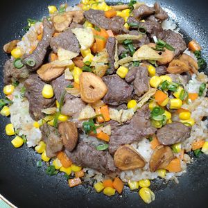 悠の作ってみた!投稿(【フライパンで手軽に作れる】彩り野菜と牛肉のペッパーランチ風)