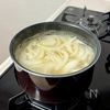ほっとする味♩新玉ねぎたっぷりとろたまうどんの工程2