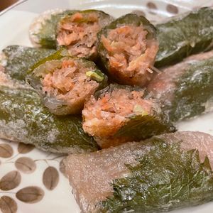 ちひろの作ってみた!投稿(【もっちモチ食感】やみつき！肉汁ジューシー大葉餃子)