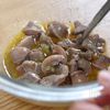 砂肝とトマトの和風マリネの工程5