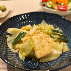 1310187の作ってみた!投稿(ご飯もお酒もすすむ♪『春キャベツと厚揚げのしょうが味噌炒め』)