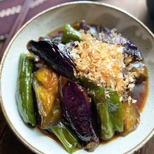味がしみしみ!なすとピーマンの甘辛煮