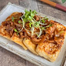 コスパ最強♩生姜焼きのせ豆腐ステーキ