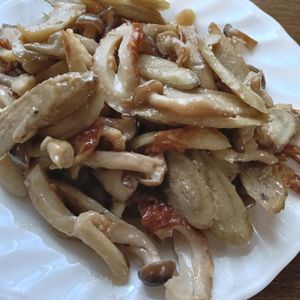 ぽぽペの作ってみた!投稿(旨味たっぷり♡【ごぼうときのこの旨みそ炒め】お弁当にも◎)