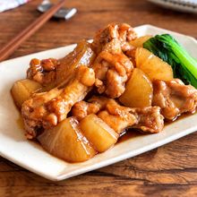 こっくり甘辛【鶏手羽元と大根の中華煮】