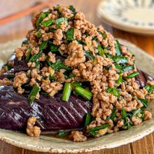レンチン茄子が絶品《こってり♡肉味噌あん》