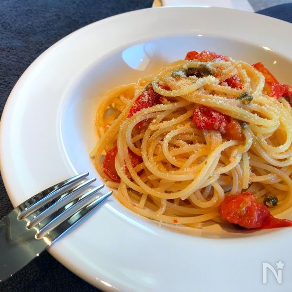 【簡単おいしい！】ミニトマトとケッパーのパスタ