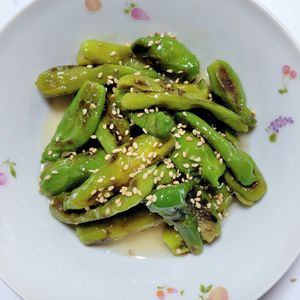 ふうかの作ってみた!投稿(超簡単！しょうが風味♩ししとうの焼き浸し)
