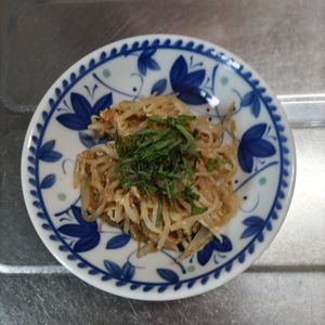 KUMIKOの作ってみた!投稿(レンチンもやしの濃厚ごまみそ和え)