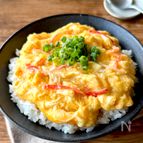 味付けはうどんスープ♪【とろふわかに玉丼】5分で完成！