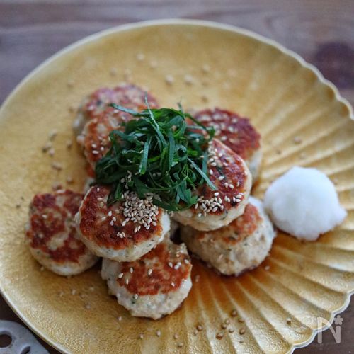鶏むね1枚で大量!ふわふわ【おろしポン酢のさっぱりつくね】