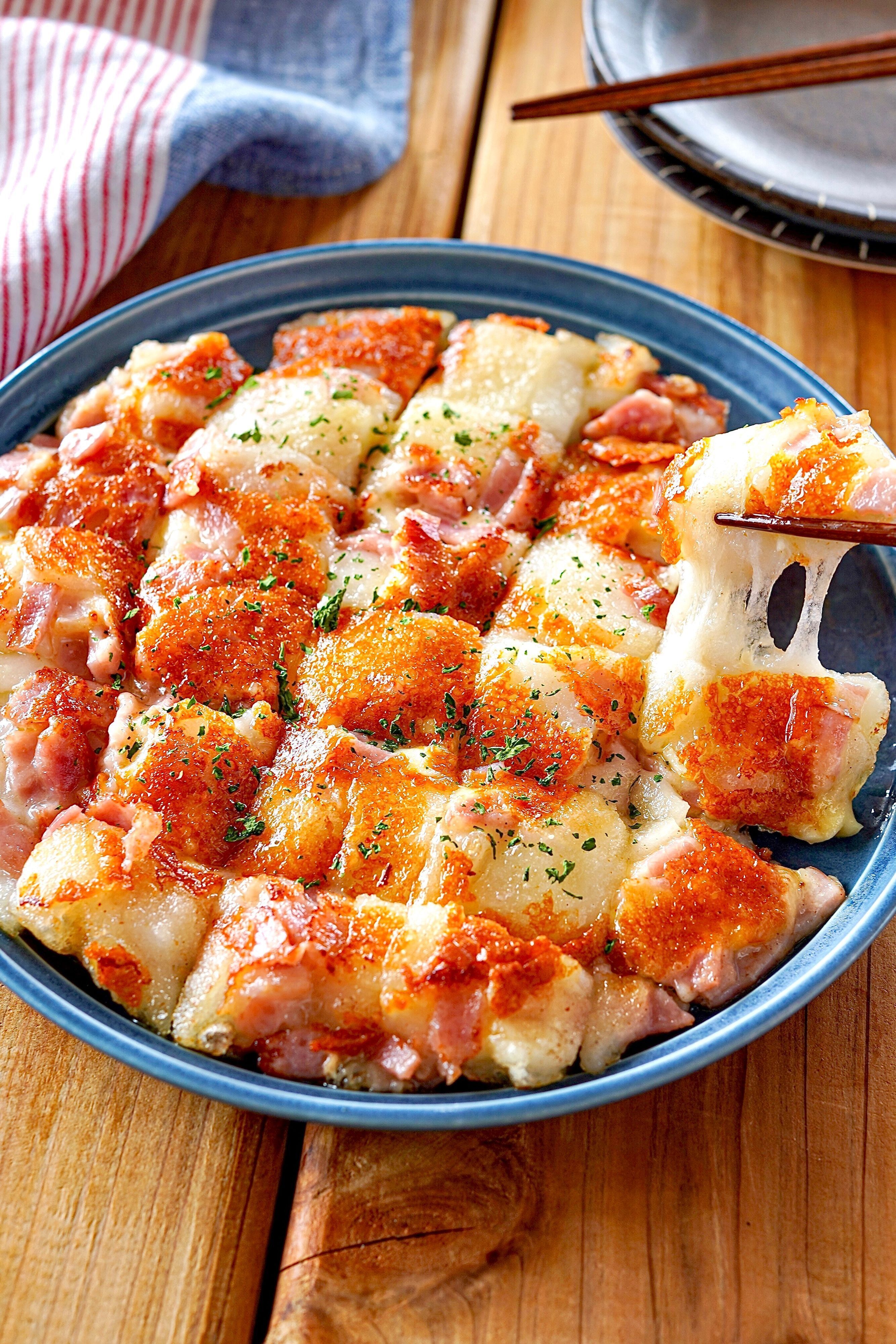 こんがりベーコンチーズもち