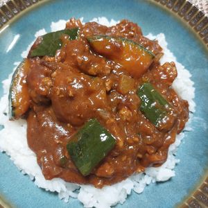 よっこの作ってみた!投稿(10分ランチ！かぼちゃ入りドライカレー)