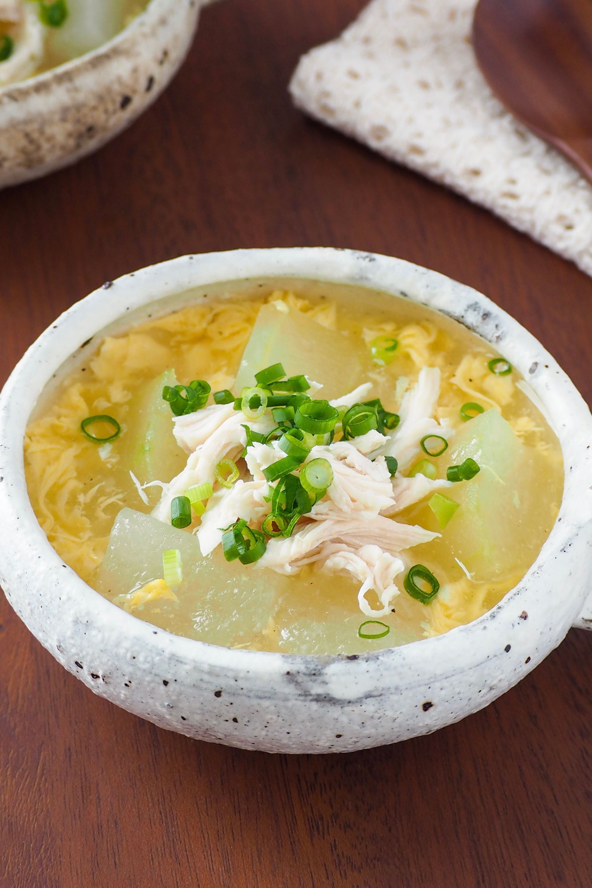 冬瓜 と 鶏肉 の スープ