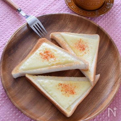 チーズトースト パプリカ風味