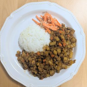 ゆいの作ってみた!投稿(【根菜のカフェ風キーマカレー】冬に作りたい♪旬の根菜で♡)