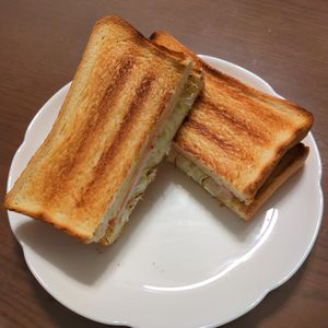 たりおの作ってみた!投稿(サクサク！簡単キャベツトースト)