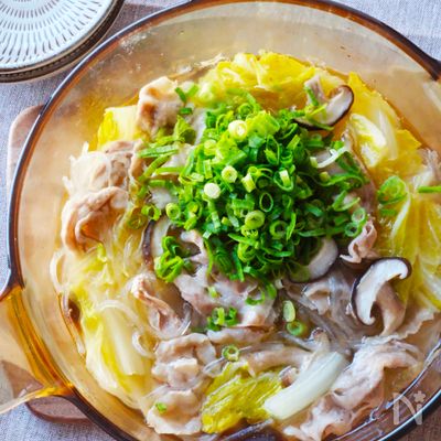 簡単10分【豚と白菜のつるつる鍋】