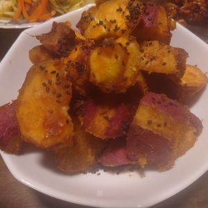 kkkkの作ってみた!投稿(『さつまいものバター醤油煮』鍋に入れて10分♪おやつにも♪)