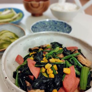 1280514の作ってみた!投稿(ほうれん草とウインナーのバター醤油ソテー)