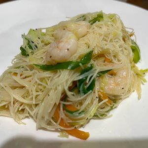 Shinoの作ってみた!投稿(本気出したらやばい♡『野菜ビーフン』)