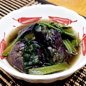 こまりこ😃の作ってみた!投稿(【なすとチンゲン菜の柚子胡椒煮】冷やしても◎3分煮るだけ♪)