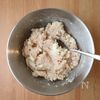 流行りの蒸籠で！【コーンバターご飯＆鶏つくね】一度に完成♩の工程1