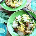 豚肉と新玉ねぎのニラ塩レモン焼きそば