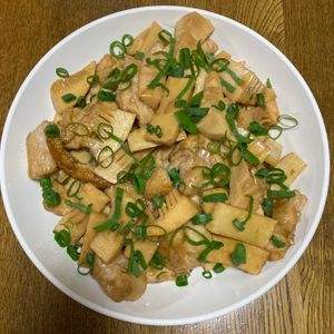 ぶたたメロンの作ってみた!投稿(『たけのこと鶏肉の甘辛炒め』旬のたけのこでご飯が進む!!)