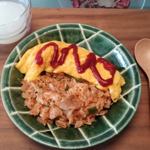 ゆの作ってみた!投稿(いつものチキンライスを10倍おいしく作ってみるよ😋🎄)