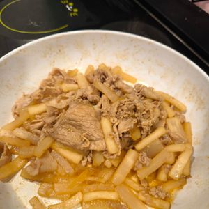 1321441の作ってみた!投稿(焼き肉のタレ+オイスターde豚バラ肉と大根のこく旨炒め♡)