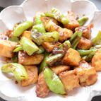 ご飯進む！【厚揚げと万願寺とうがらしの味噌炒め】腸活レシピ
