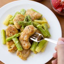 『コクうま！チキンとアスパラのカレーマヨ和え』＃簡単＃鶏胸肉