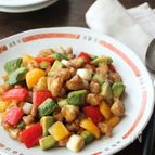 膝軟骨とアボカドの彩り中華炒め