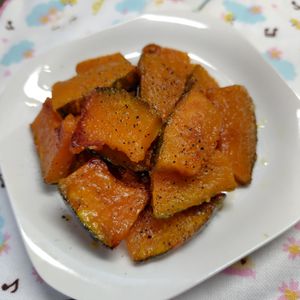 コスモスの作ってみた!投稿(【かぼちゃの甘辛バター】甘辛味にバターが合う♡)