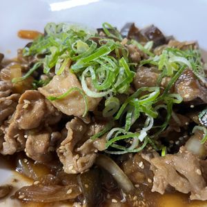 ATUKO☆の作ってみた!投稿(豚こまとくたくたナス玉ねぎのとろみ中華だれ炒め)