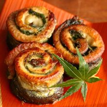 秋刀魚の大葉巻き　ガーリックステーキ